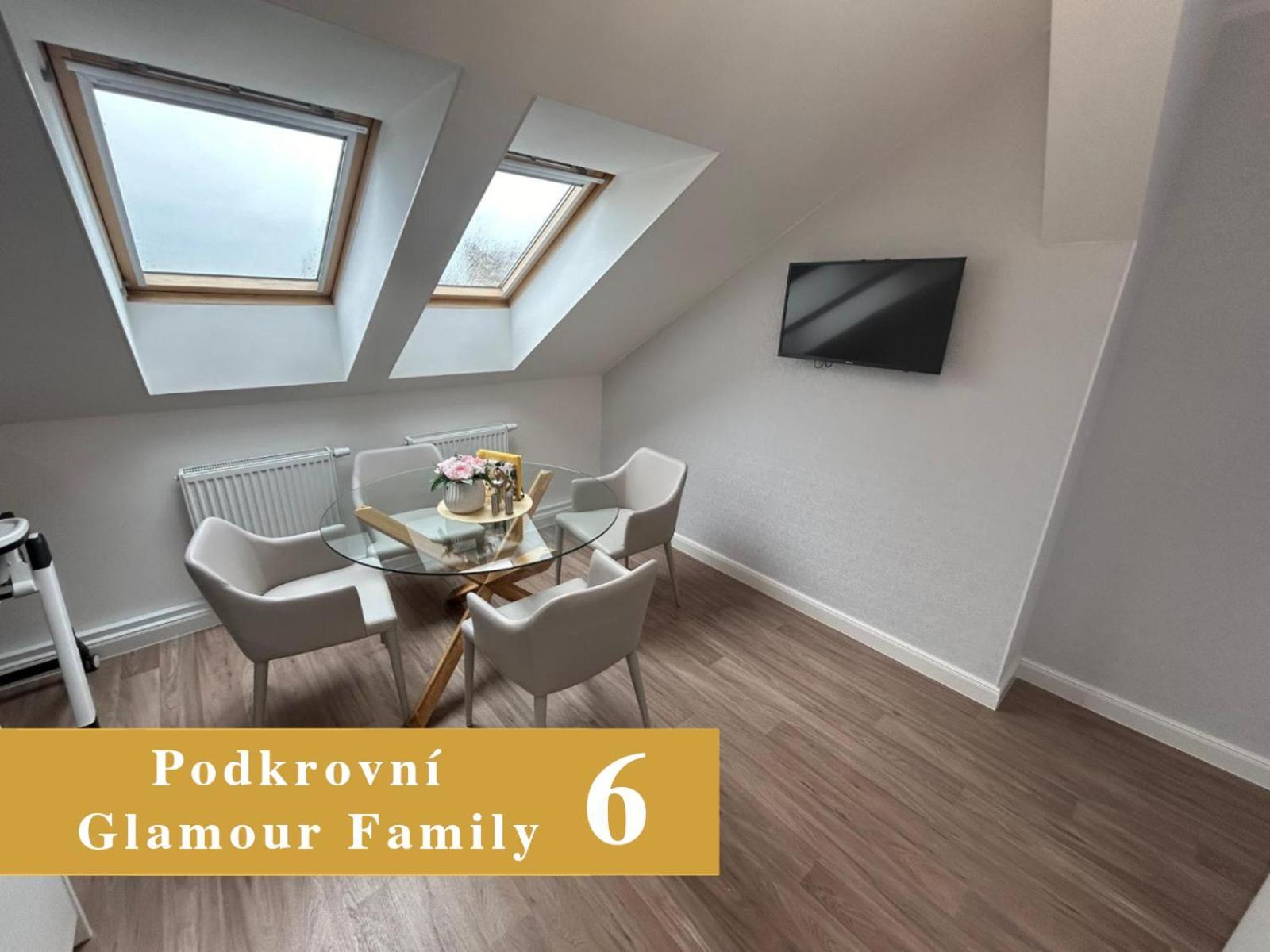 Efipa Glamour Apartments Plzeň Exteriör bild